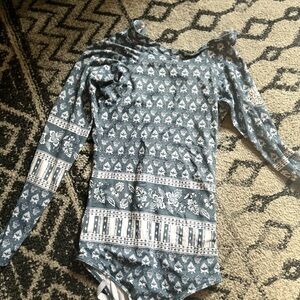 Rip Curl Floral Patterned women’s rash guard swimsuit.